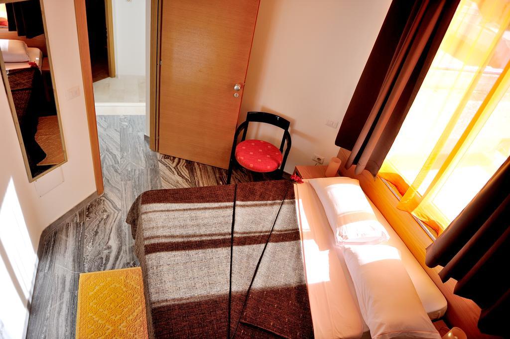 Hotel Hr Costa Rei Муравера Стая снимка
